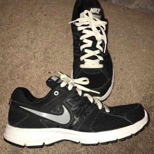 Size 9 Nike sneakers